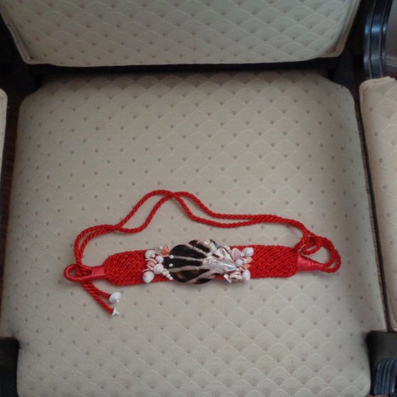 Vintage Red Cord Belt Adorned with Shells Fits 26-38 - Picture 6 of 6